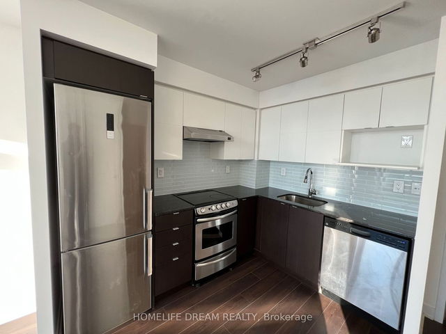 720 - 160 Flemington Road