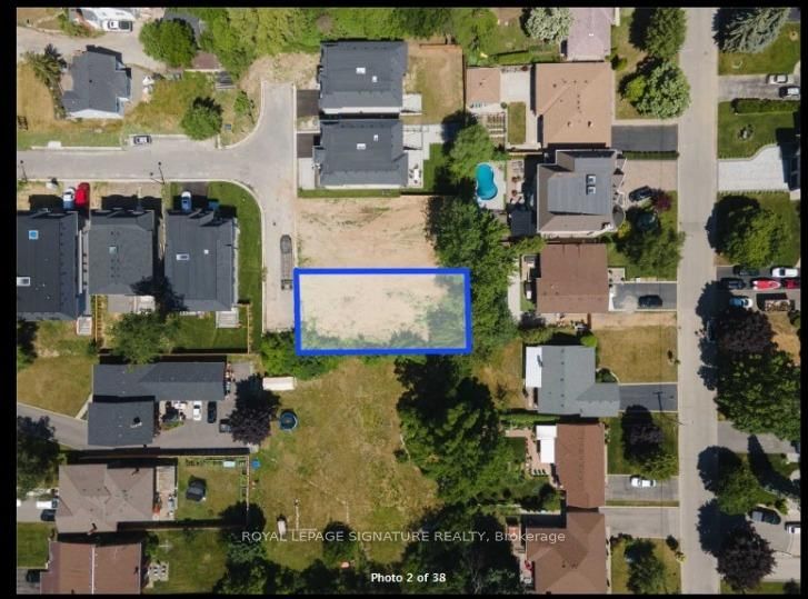 197 Mateo Pl, Mississauga, L5A 2K4 | Image 2