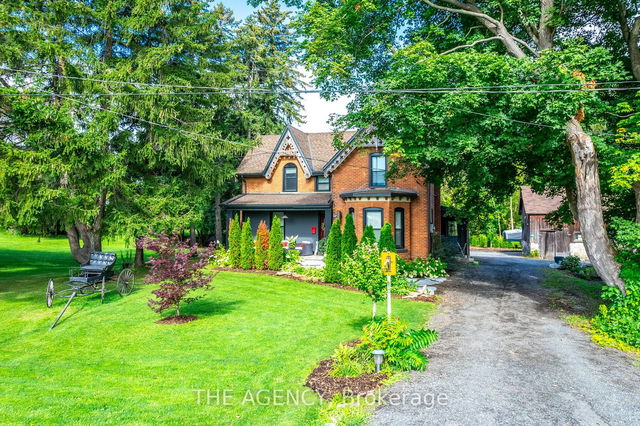 3015 Dundas Street