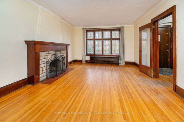 38 Willingdon Boulevard