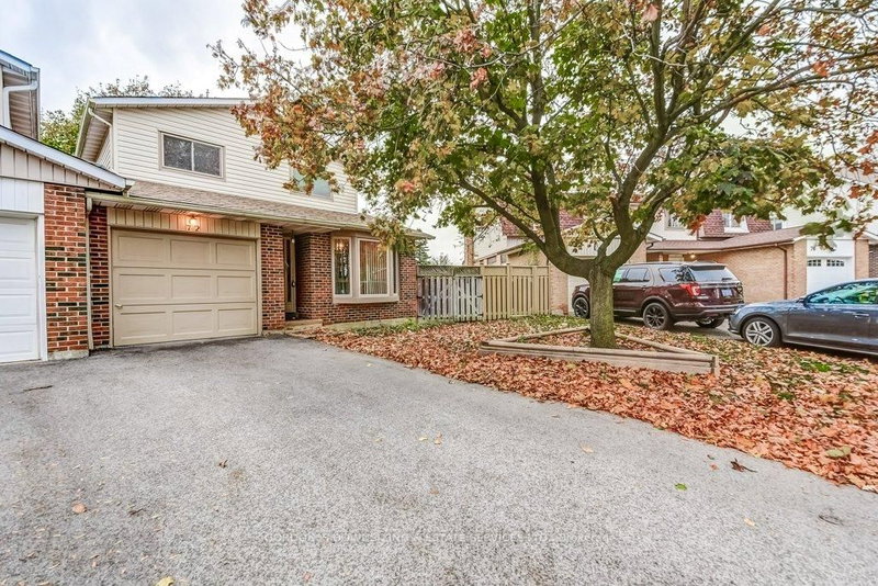 72 Norbert Rd, Brampton, L6Y 2K1 | Image 3