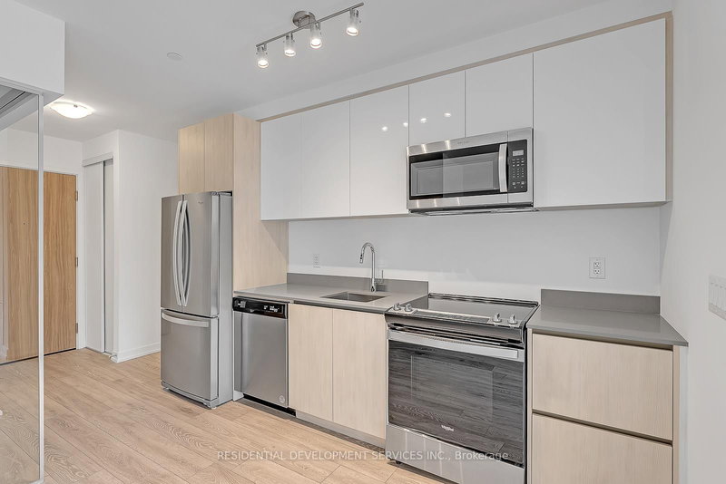 118 - 11 Maryport Ave, Toronto, M3M 0E2 | Image 3