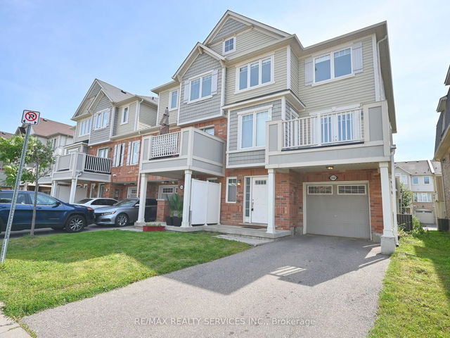 552 Attenborough Terrace