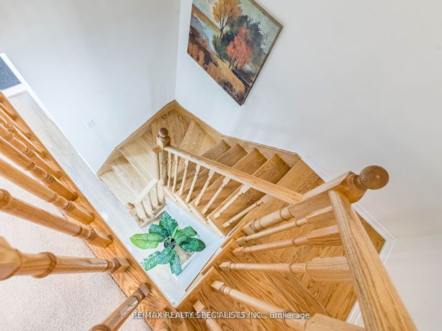 22 Golden Springs Drive