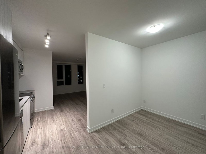 209 - 11 Maryport Ave, Toronto, M3M 0E2 | Image 3