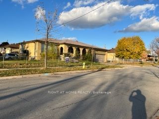 49 Monclova Road