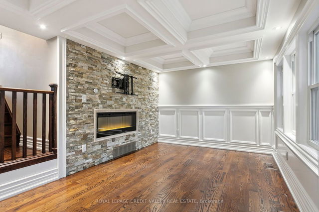 60 Eden Park Drive