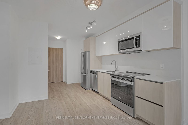 219 - 11 Maryport Ave, Toronto, M3M 0E2 | Image 3