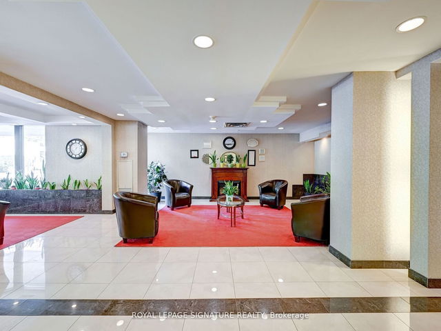 1003 - 300 Webb Drive