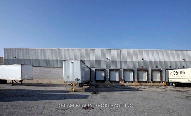 2130 South Service Rd W, Oakville, L6L 5N1 | Image 2