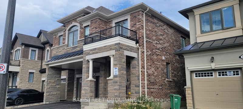 33 Eberly Woods Dr, Caledon, L7C 4J2 | Image 2