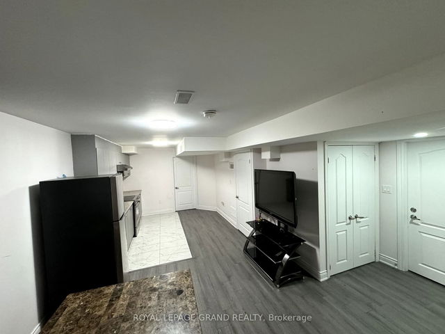 77 dawes Road