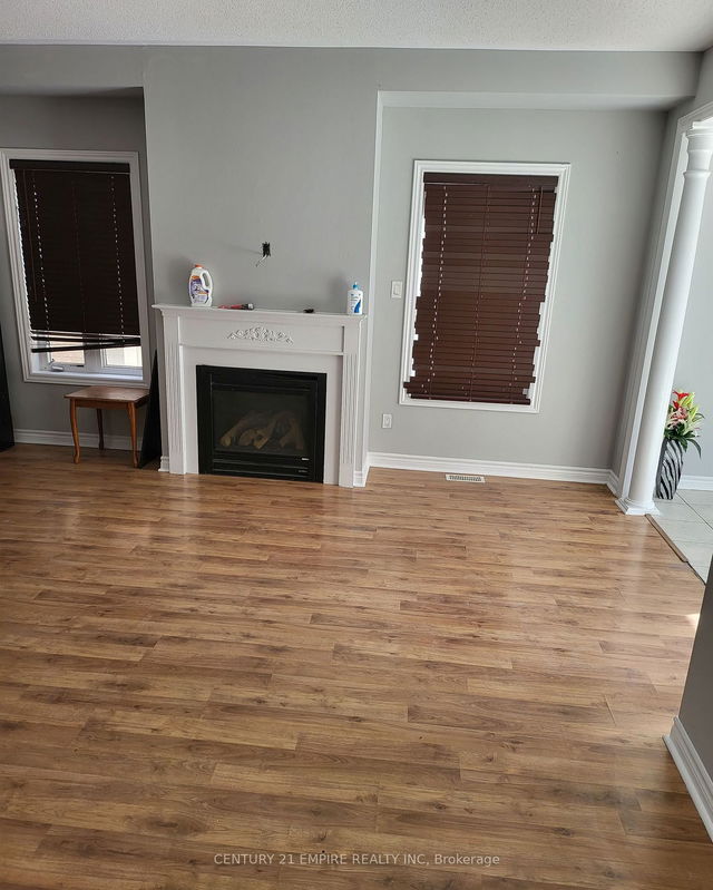 10 Dillon Drive
