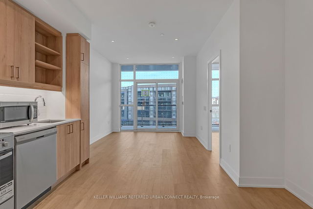 305 - 50 George Butchart Drive