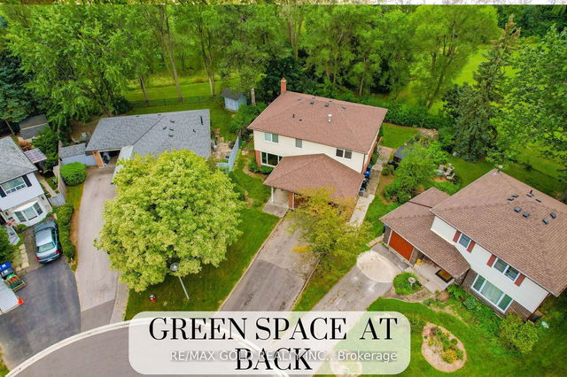 12 Earlton Court
