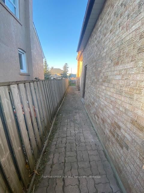 Listing Image 25