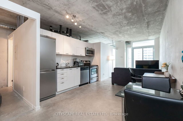 727 - 150 Sudbury Street
