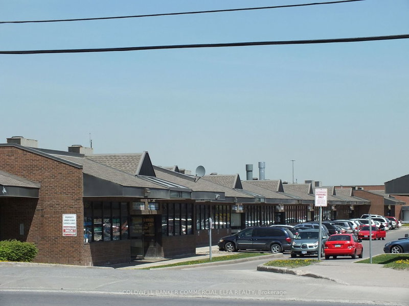 24 - 266 Rutherford Rd S, Brampton, L6W 3X3 | Image 2