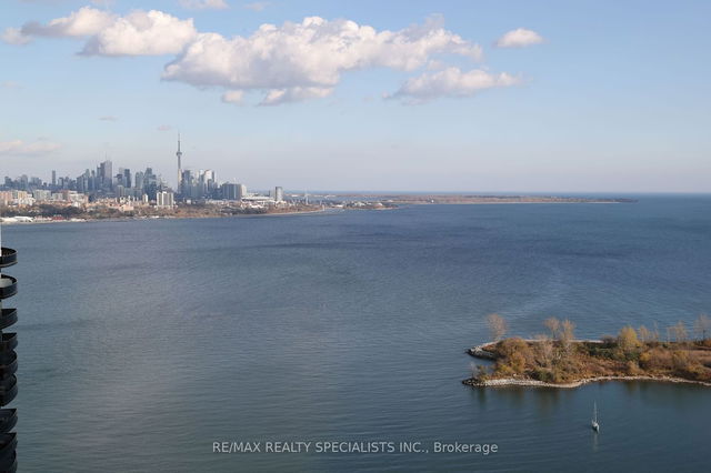 3408 - 56 Annie Craig Drive