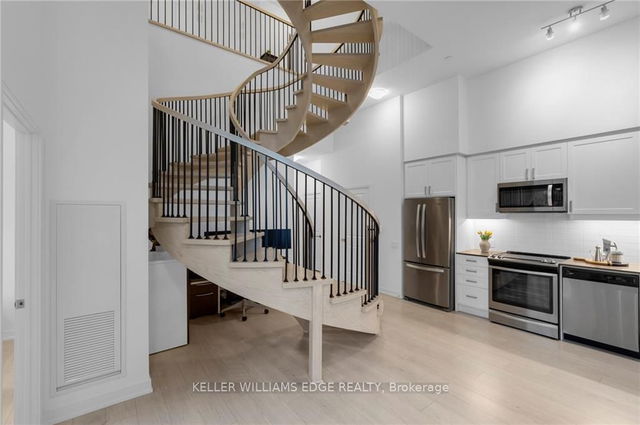 112 - 8 Nahani Way