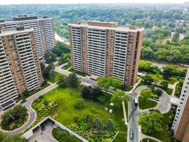1404 - 260 Scarlett Road