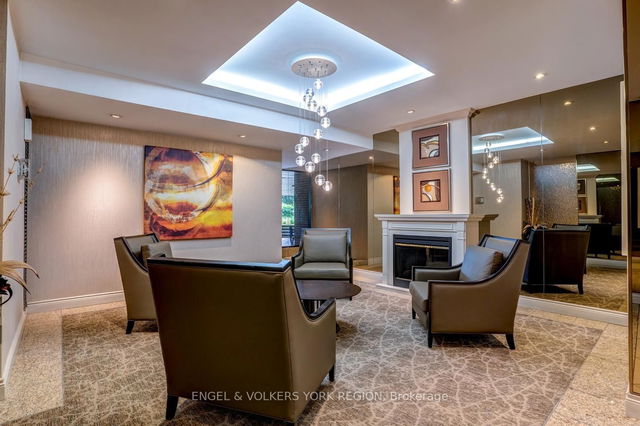 1404 - 260 Scarlett Road