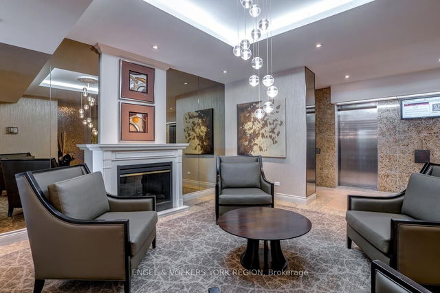 1404 - 260 Scarlett Road