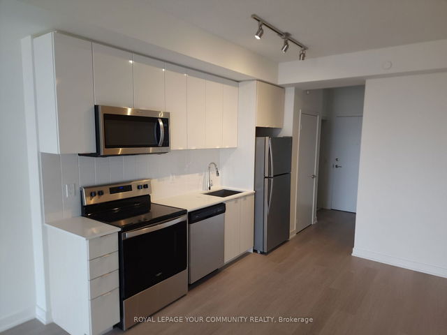 401 - 859 The Queensway N/A