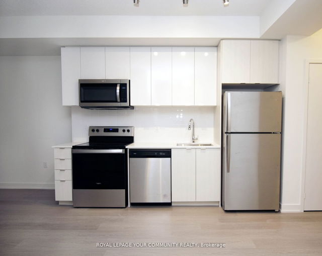 401 - 859 The Queensway N/A
