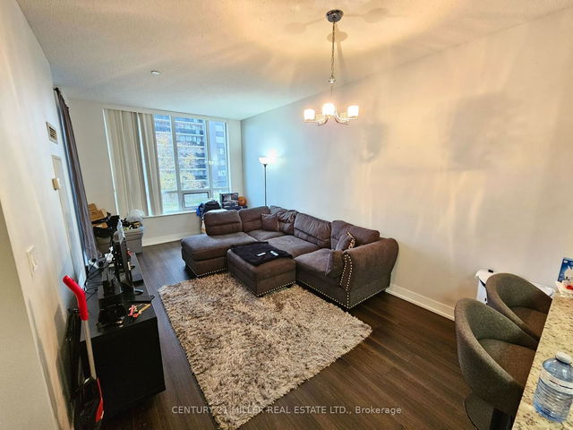 111 - 6 Eva Road