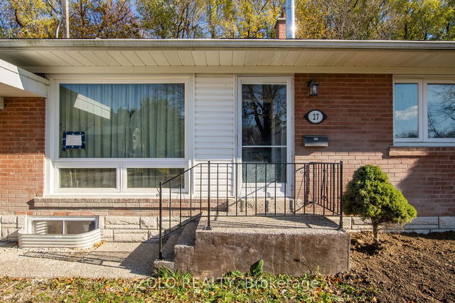 27 Meadowland Drive