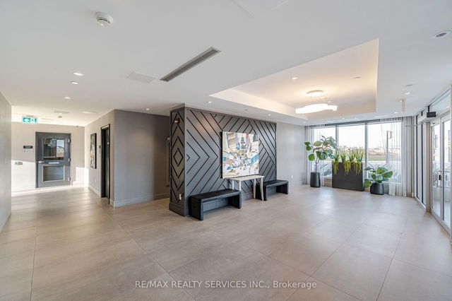126 - 200 LAGERFIELD Drive