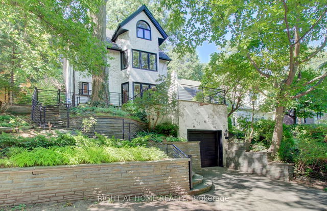 40 Ellis Park Road