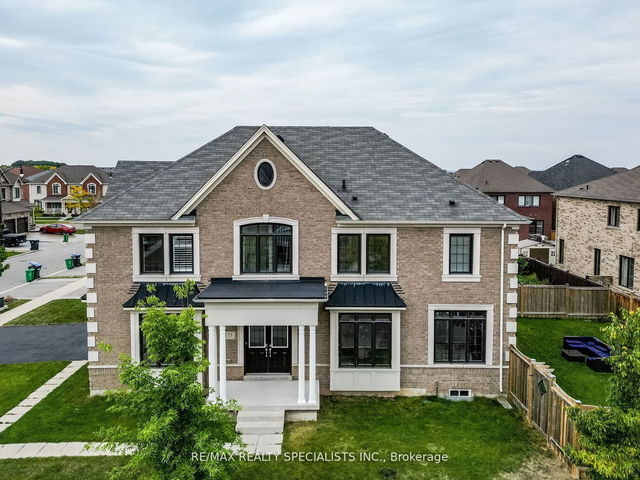 73 Dunley Crescent