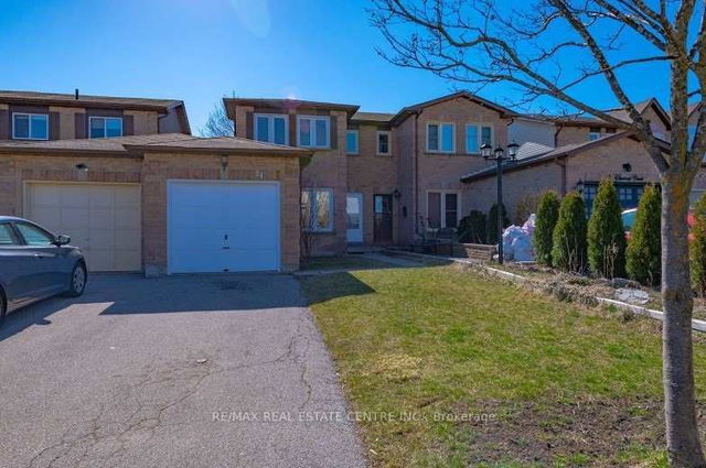 24 Elmstead Court