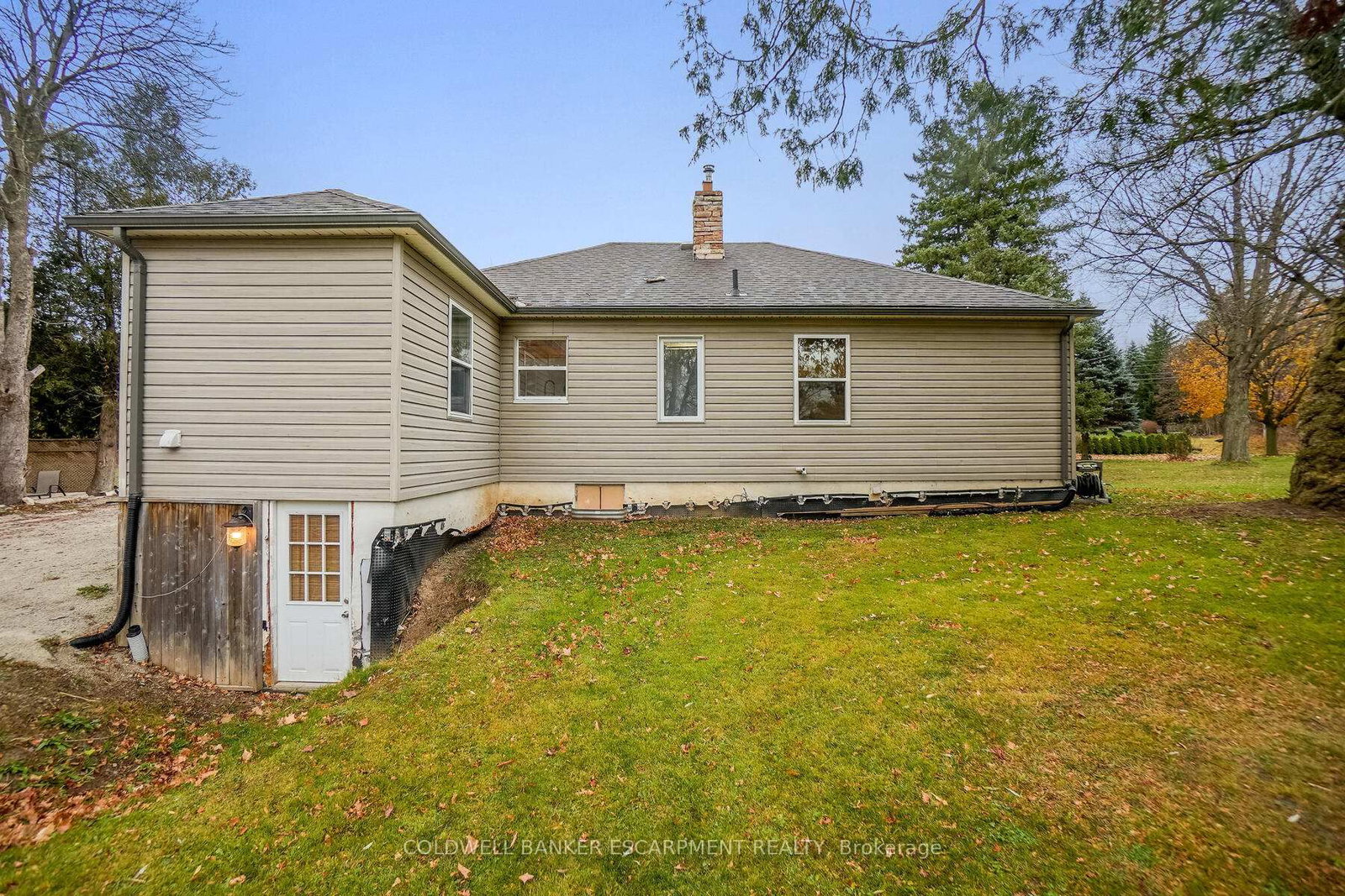 Listing Image 17