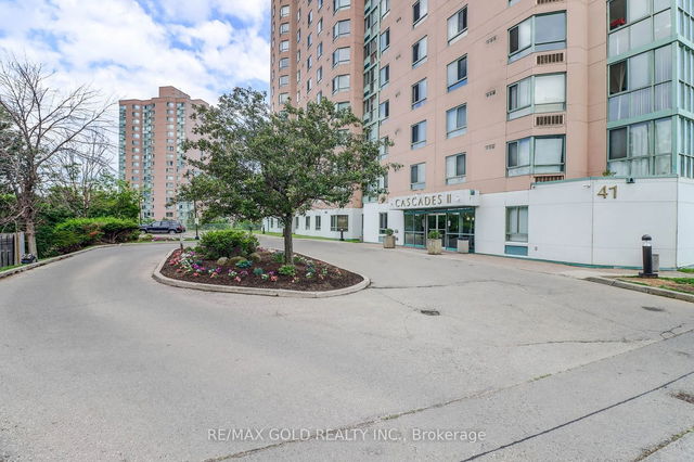 206 - 41 Markbrook Lane