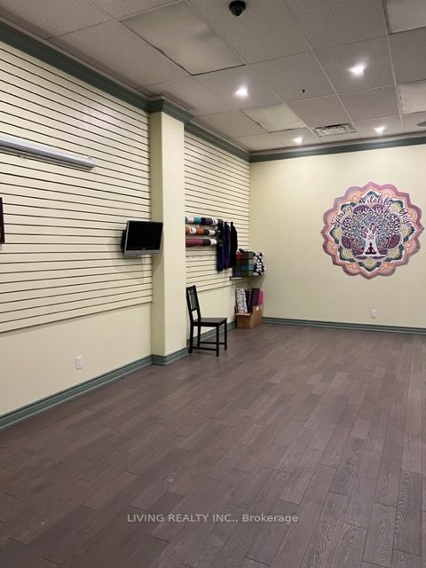 53 - 3045 Southcreek Rd, Mississauga, L4X 2S6 | Image 2