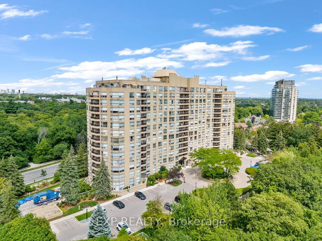 606 - 1800 The Collegeway Way