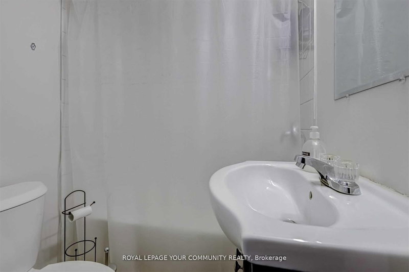 B3 - 70 Melbourne Ave, Toronto, M6K 1K7 | Image 3