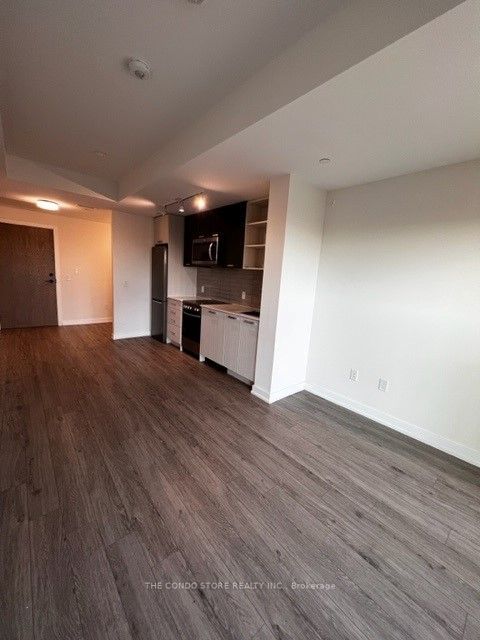 806 - 2300 St. Clair Avenue