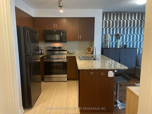 617 - 80 ESTHER LORRIE Drive