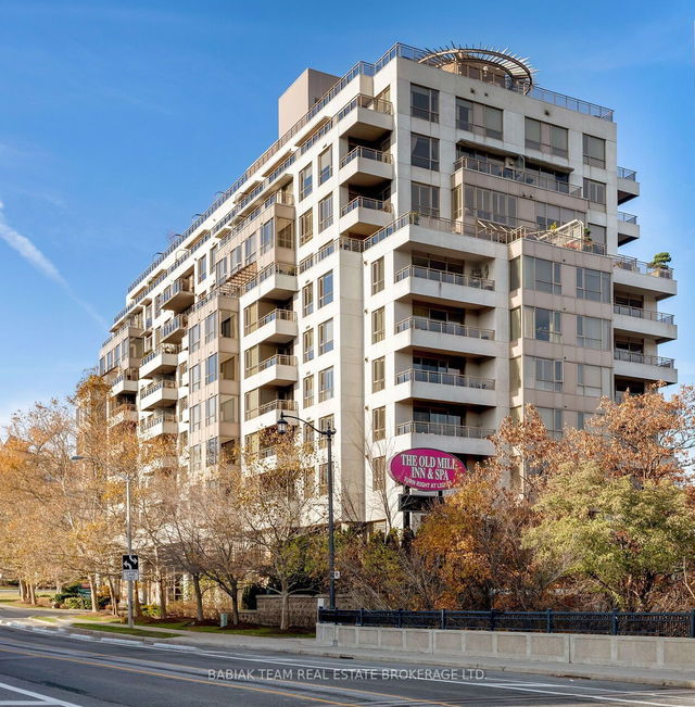 1005 - 2662 Bloor Street
