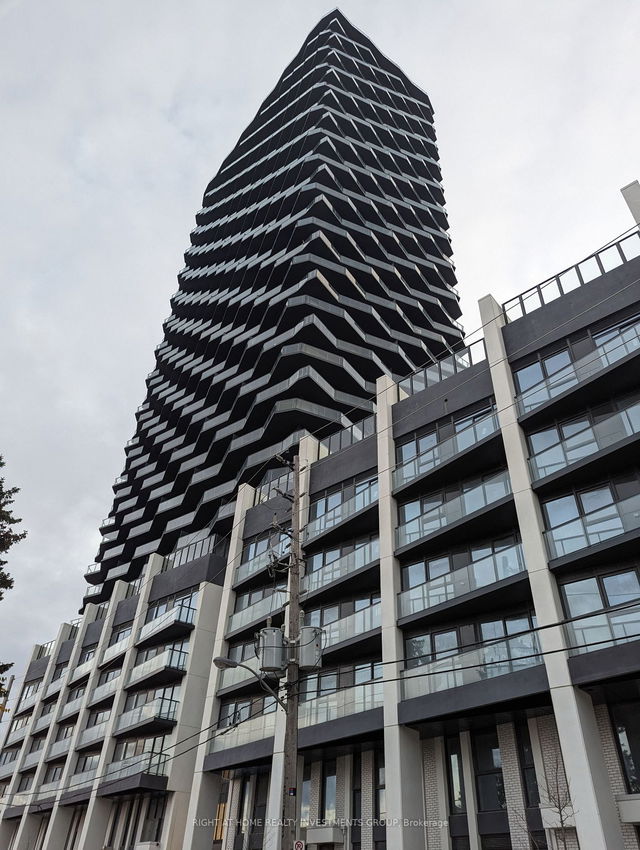 3005 - 36 Zorra Street
