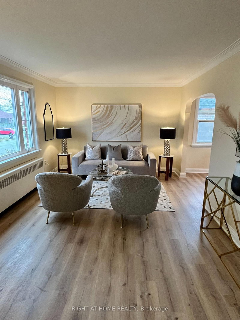 70 Westdale Dr W, Toronto, M3K 1A6 | Image 3