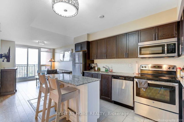 1509 - 830 Lawrence Avenue