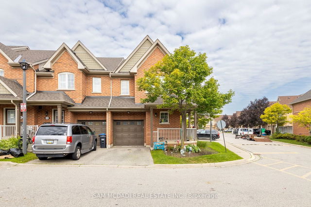 51 - 5255 Palmetto Place
