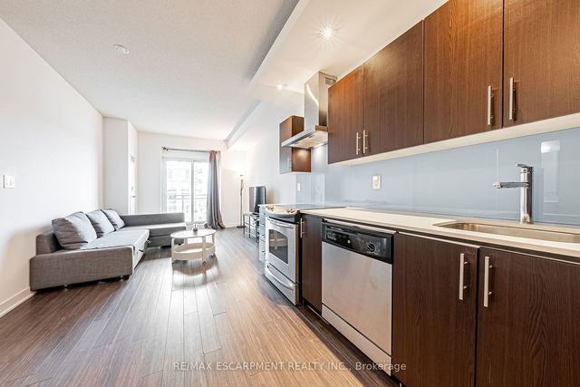 1721 - 165 Legion Road