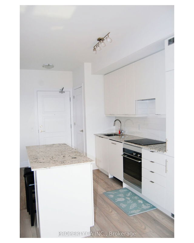 1008 - 36 Elm Drive