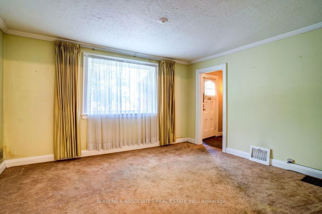 9 Wadsworth Boulevard
